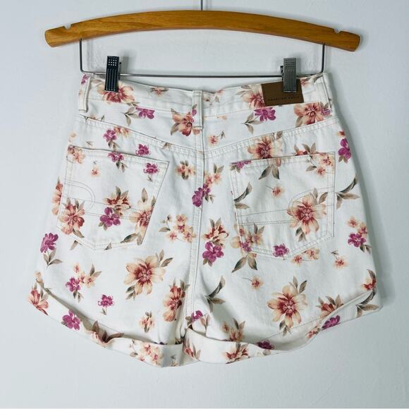 AEO cream pink floral cottagecore high waisted jean mom shorts 0 - Picture 3 of 5